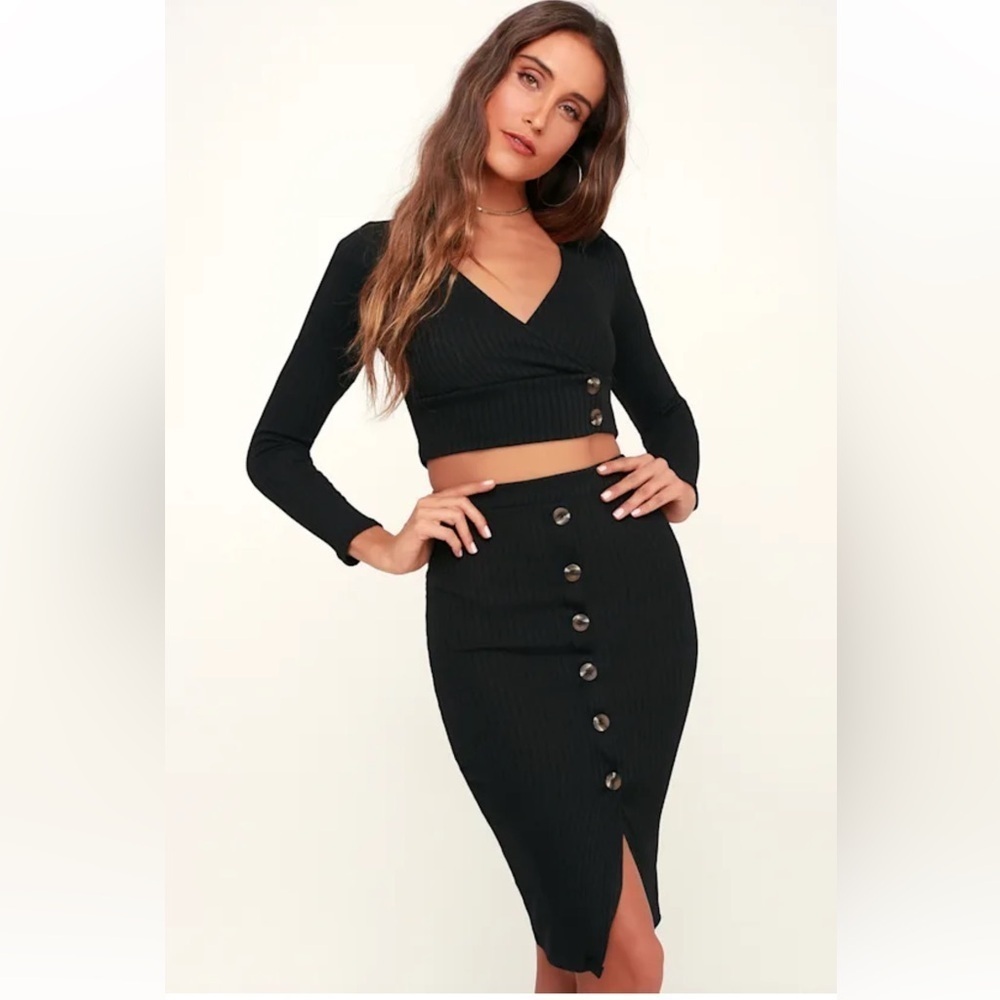 Black sweater & skirt Set